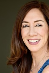 Suzanne Riss